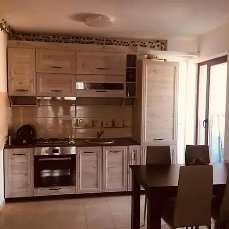 Apartament 3 Lux Lägenhet *